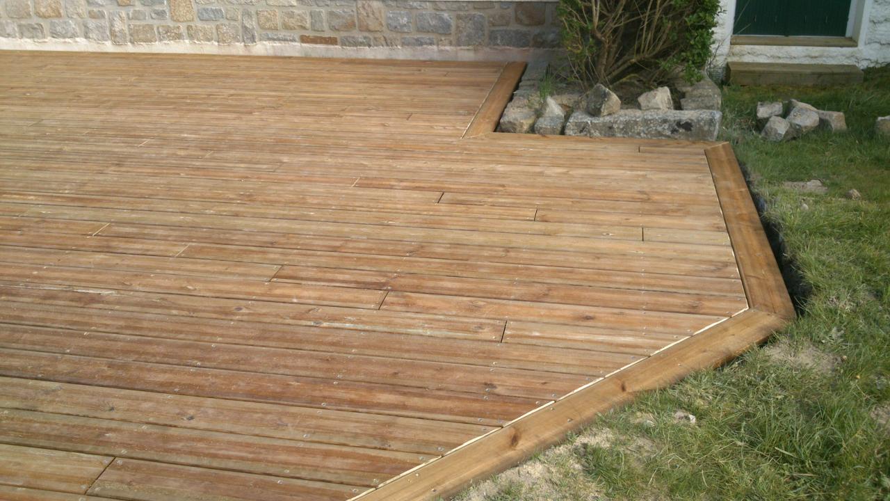 terrasse bois pin brun